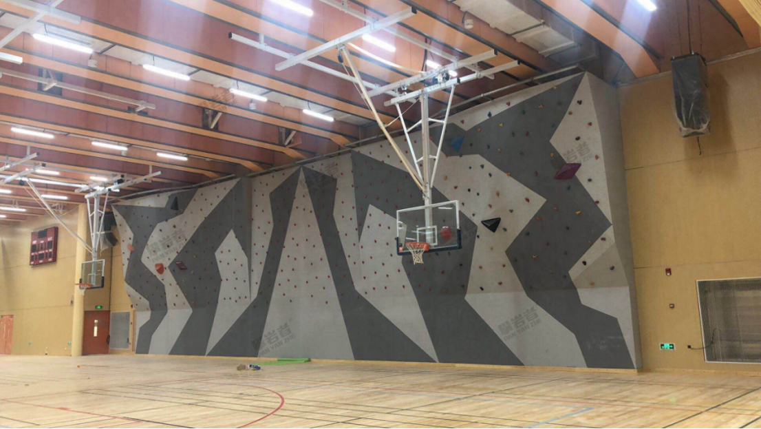 学校建攀岩墙怕尺寸出错？做好